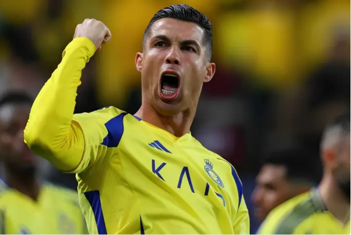 CR7 30