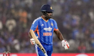SANJU WICKET